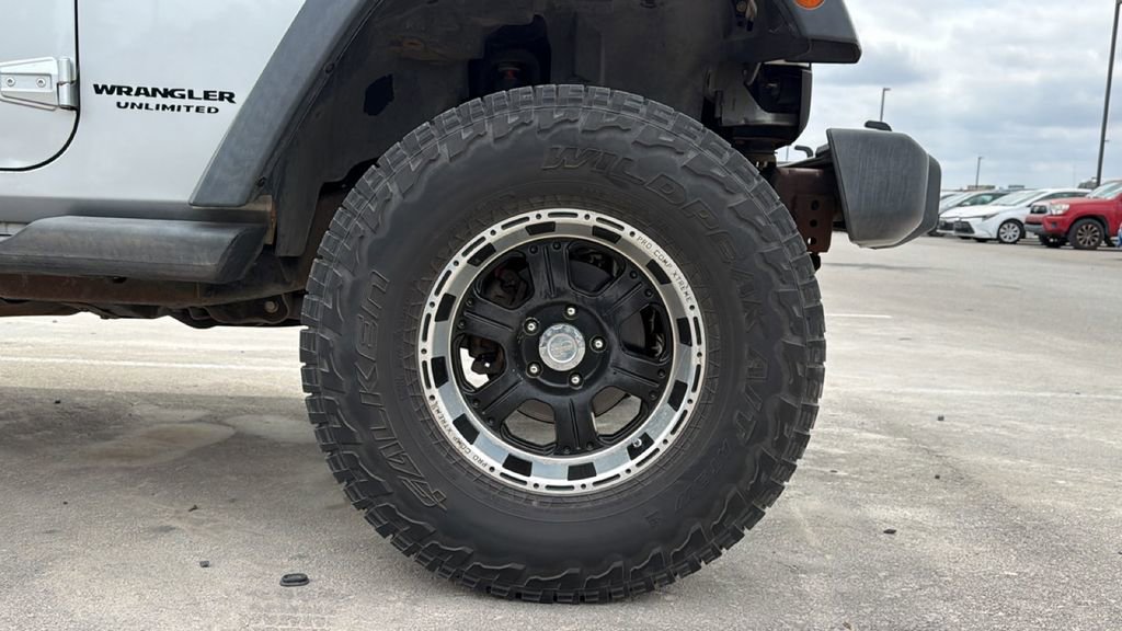 Used 2008 Jeep Wrangler X image 6