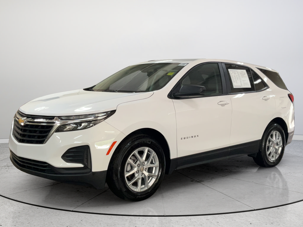 Certified 2024 Chevrolet Equinox LS w/ LS Convenience Package FWD image 5