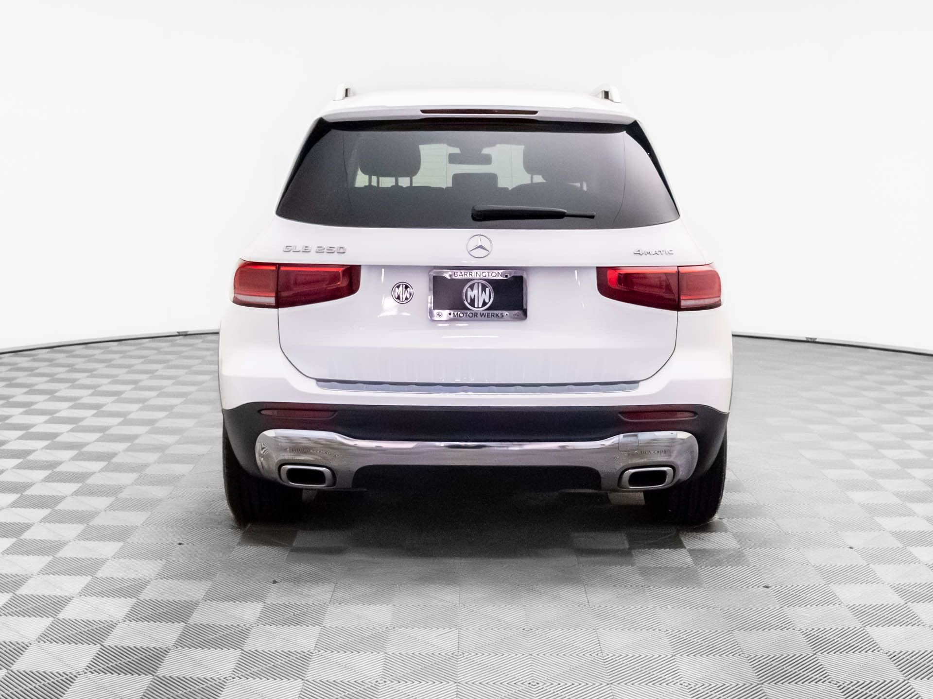 Used 2020 Mercedes-Benz GLB 250 4MATIC image 4