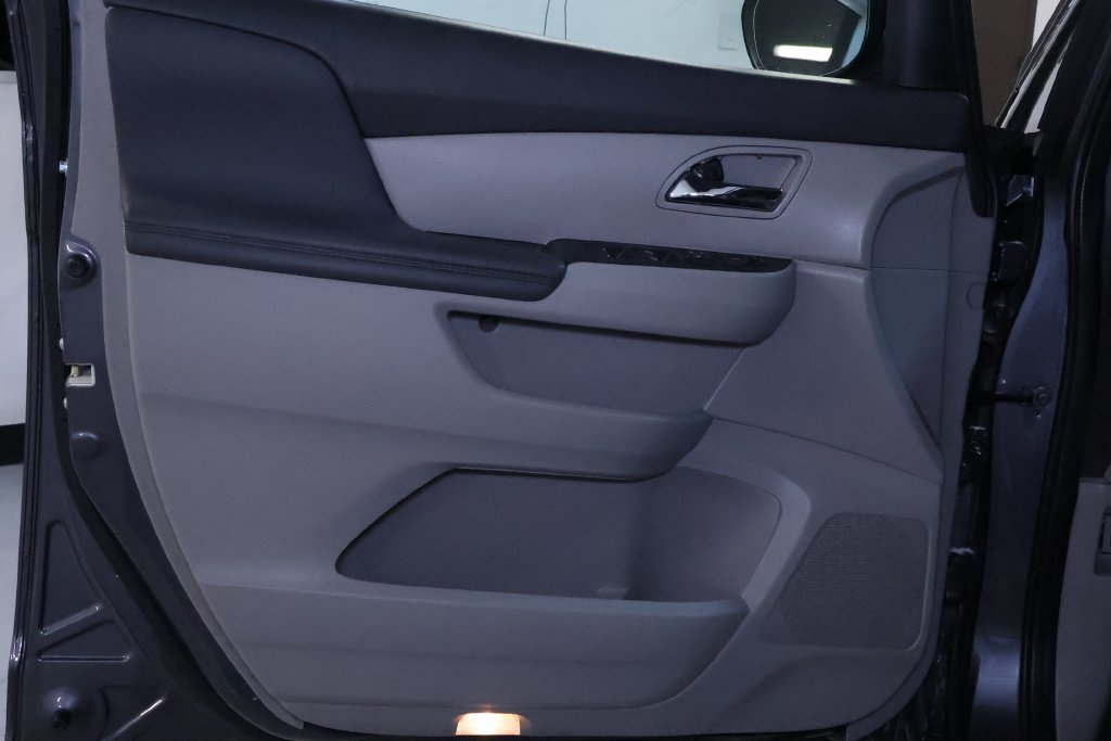 Used 2016 Honda Odyssey EX-L image 13