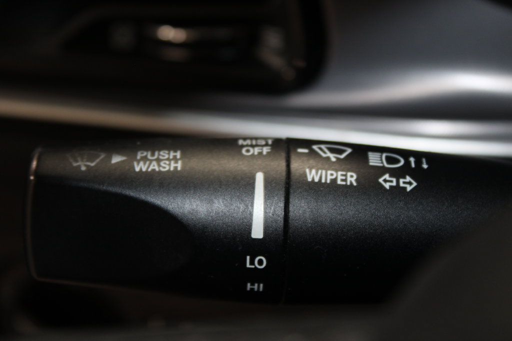 Used 2021 Dodge Challenger SXT RWD image 35