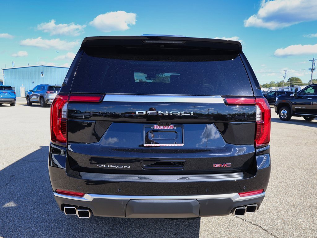 New 2026 GMC Yukon XL Denali w/ Denali Reserve Package image 4