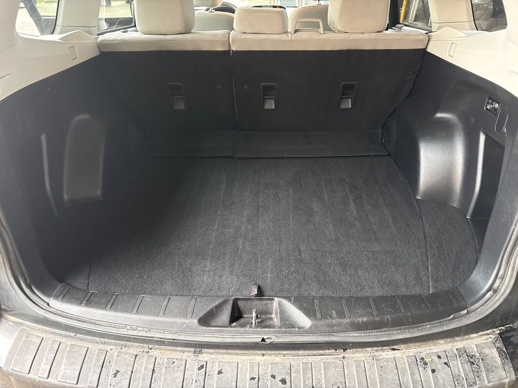 Used 2015 Subaru Forester 2.5i w/ Alloy Wheel Package image 18