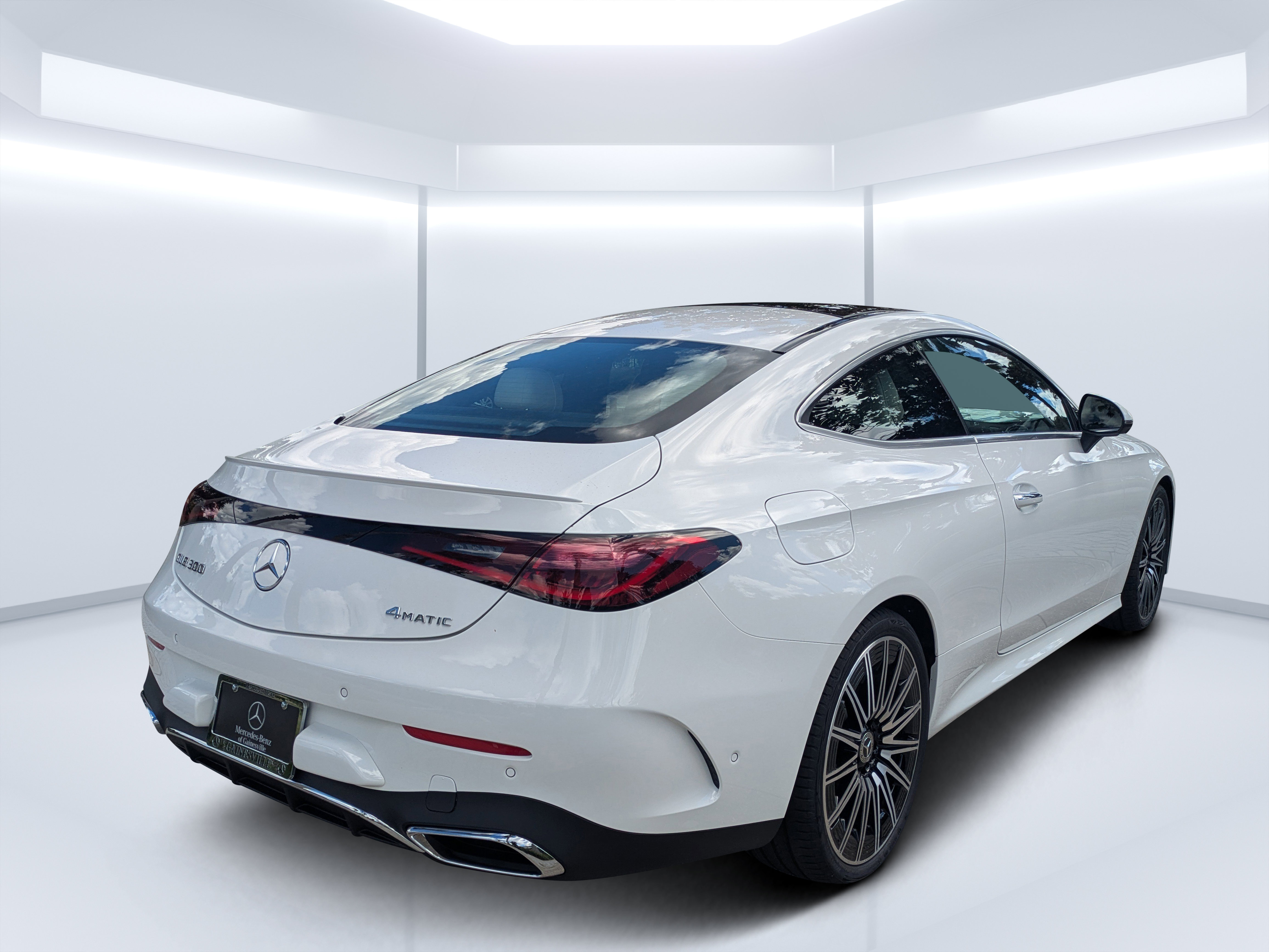 New 2027 Mercedes-Benz CLE 300 4MATIC Coupe image 3