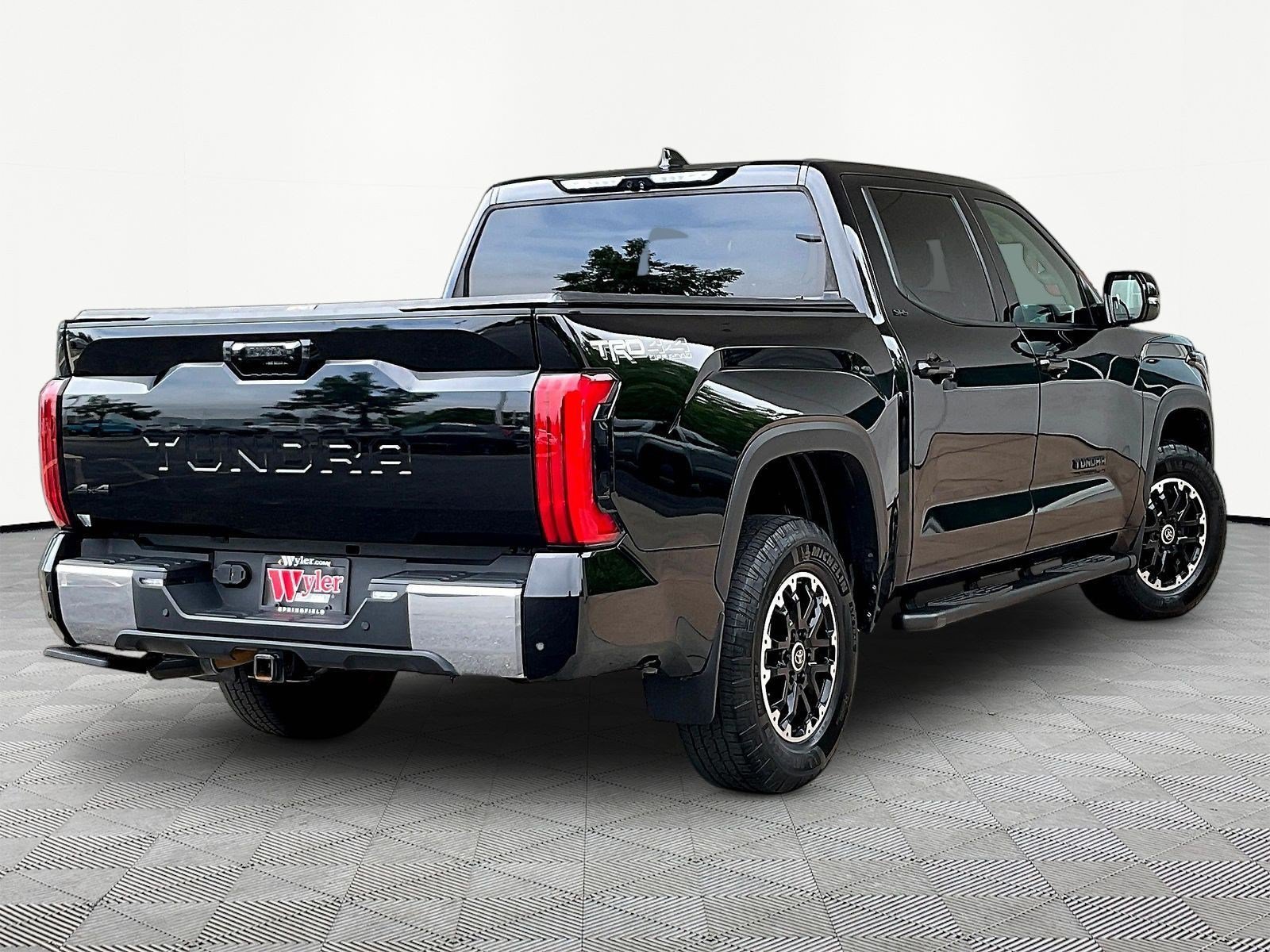 Used 2023 Toyota Tundra SR5 w/ TRD Off-Road Premium Package AWD/4WD image 6