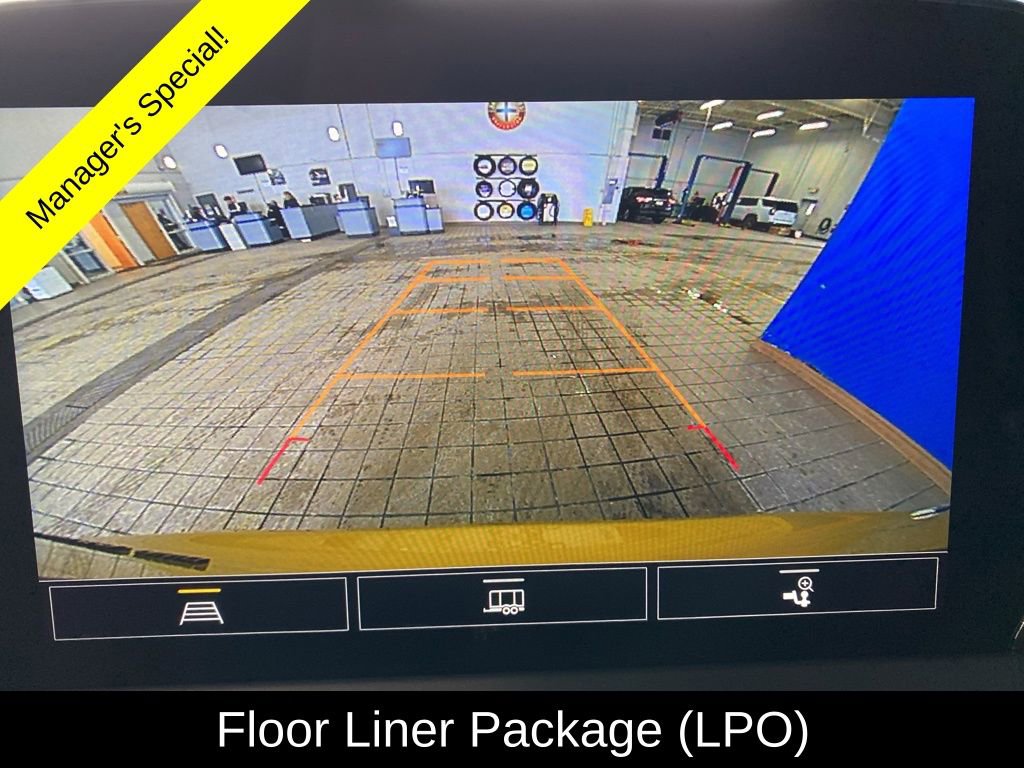 Used 2023 Chevrolet Blazer RS w/ Enhanced Convenience Package image 4