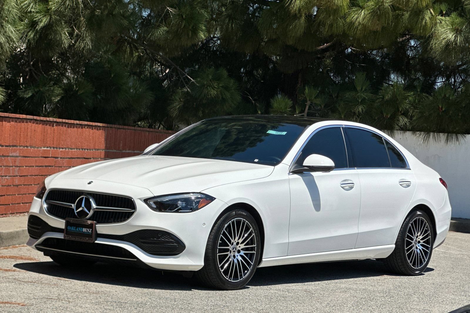 Used 2024 Mercedes-Benz C 300 4MATIC Sedan w/ Exclusive Trim Package image 8