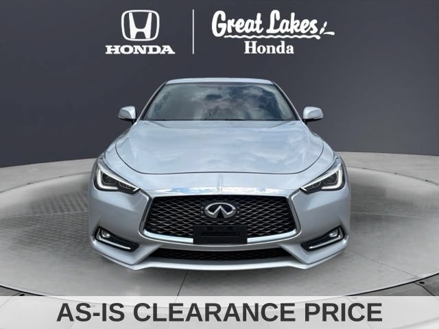 Used 2018 INFINITI Q60 Red Sport 400 w/ Sensory Package 3.0T Sport AWD/4WD image 8