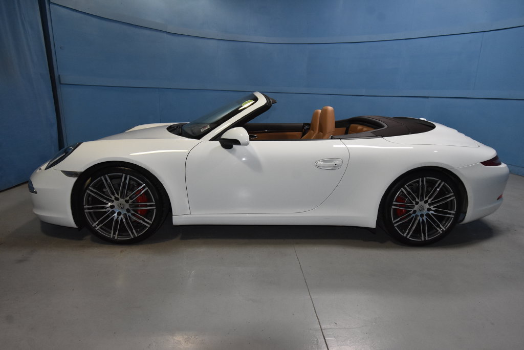 Used 2015 Porsche 911 Carrera S RWD image 2