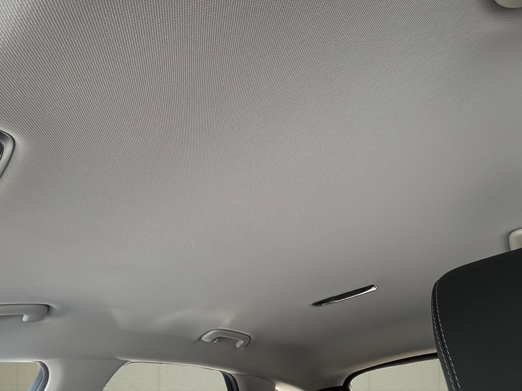 Certified 2026 Genesis GV70 2.5T image 32