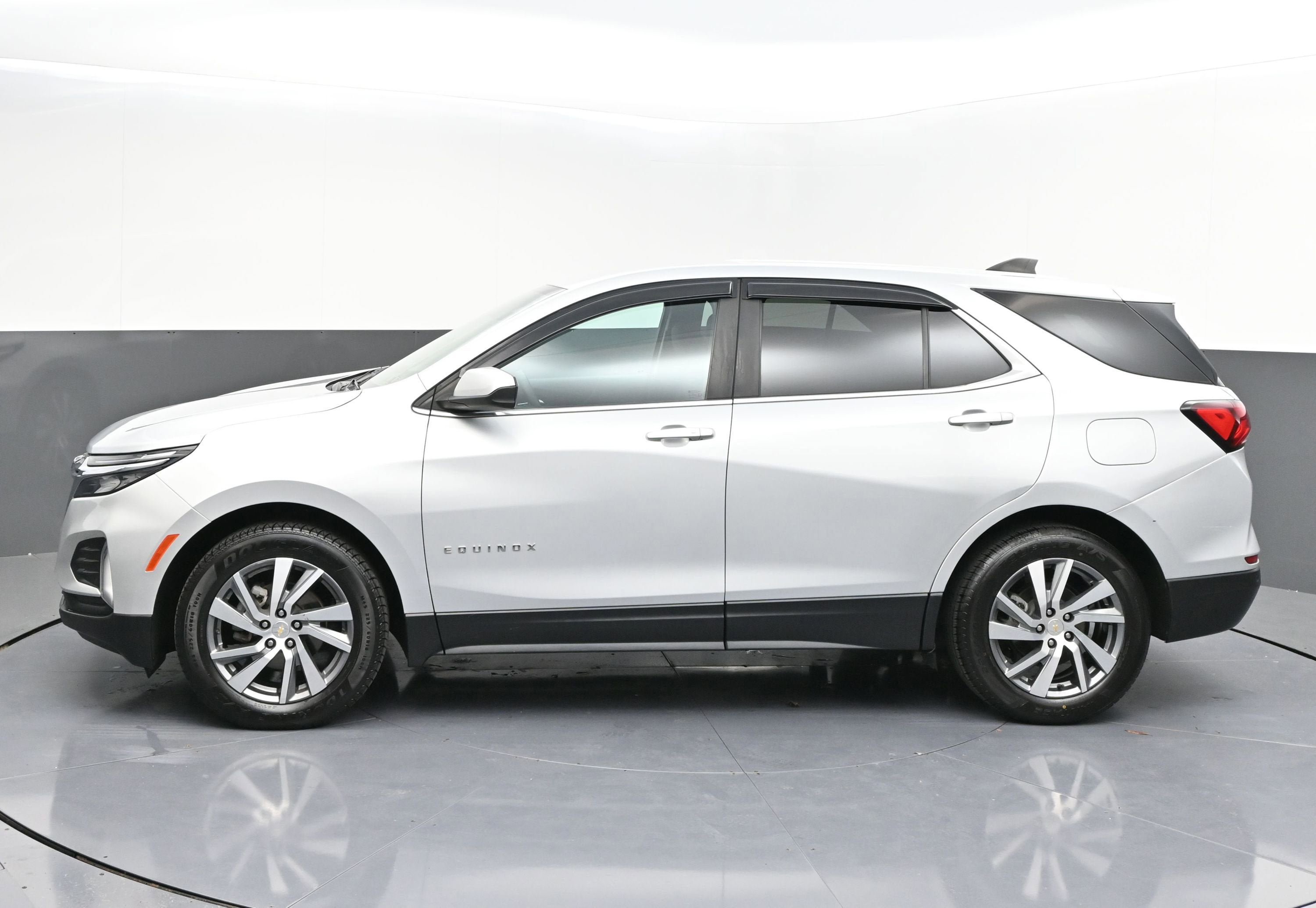 Certified 2022 Chevrolet Equinox LT FWD image 4
