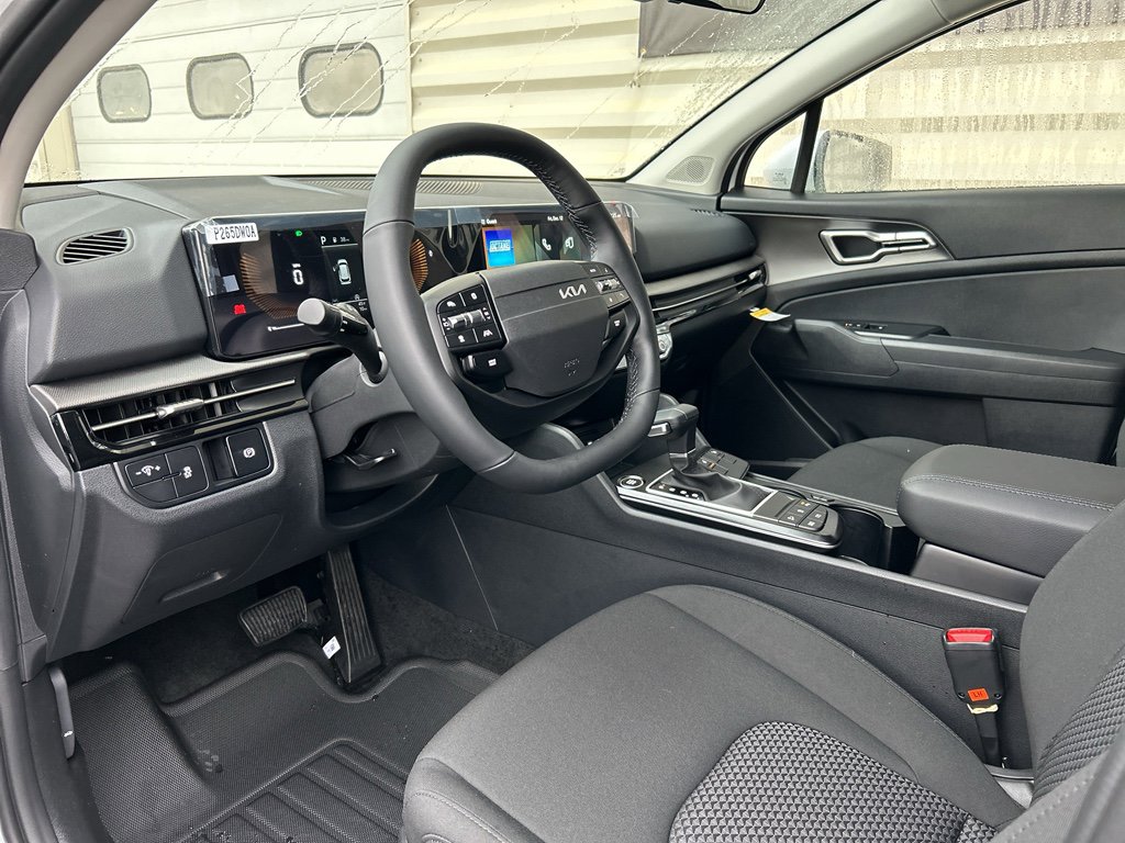 New 2026 Kia Sportage LX image 10