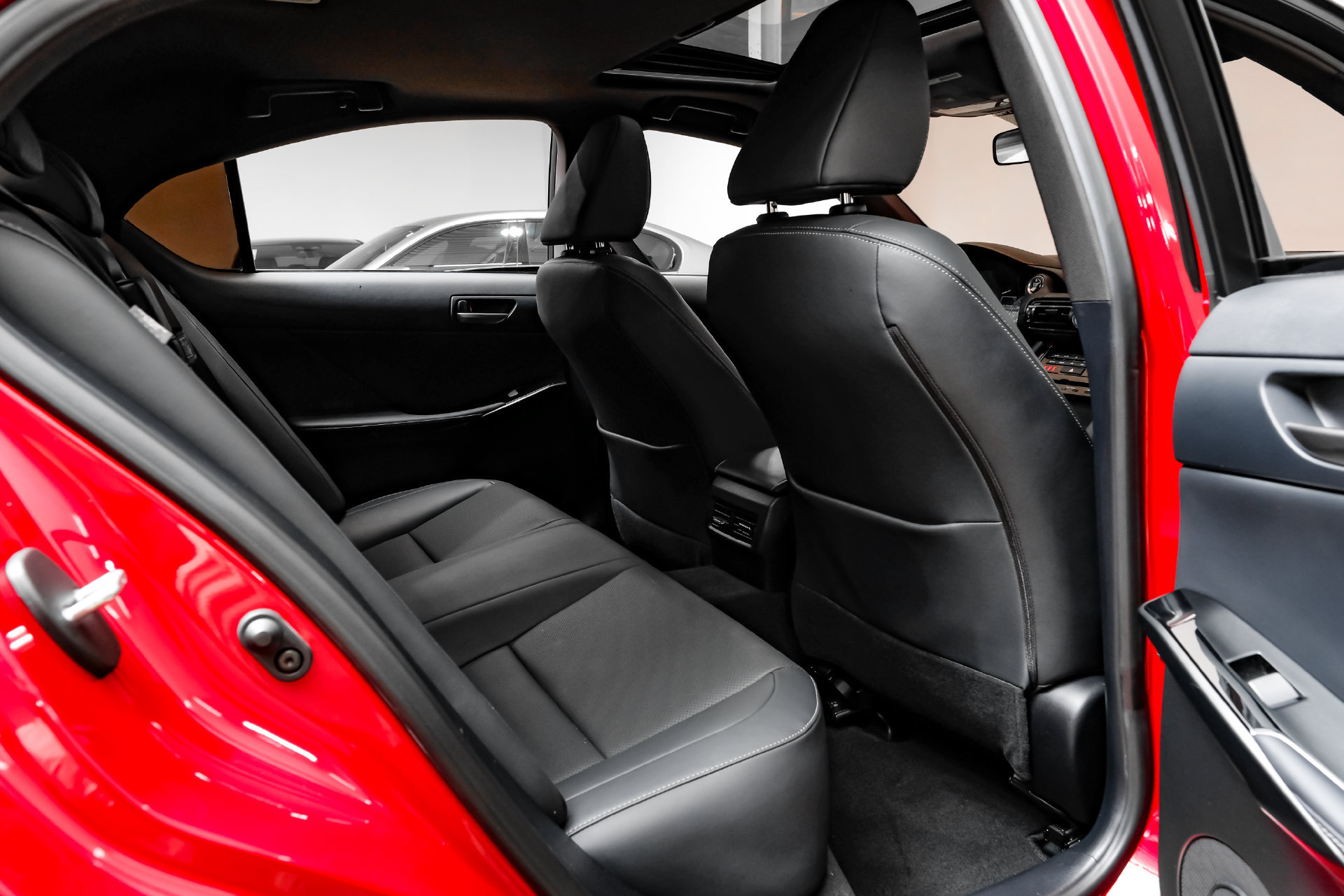 Used 2024 Lexus IS 350 F Sport RWD image 37