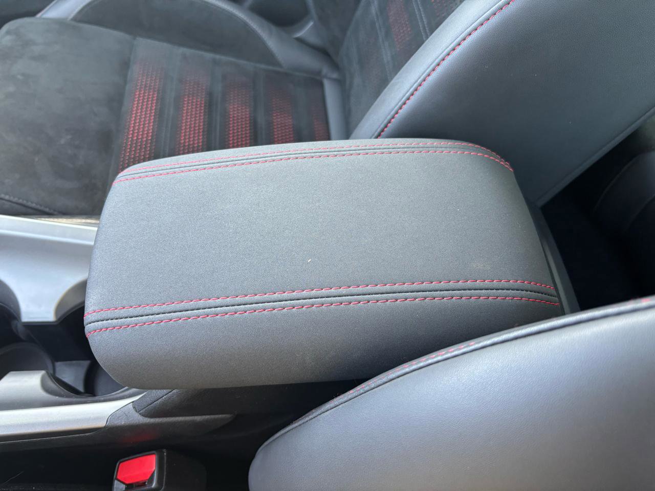 Used 2024 Dodge Hornet R/T Plus AWD/4WD image 28