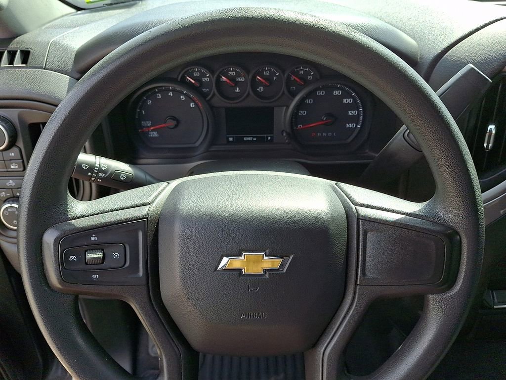 Used 2020 Chevrolet Silverado 1500 Custom w/ Custom Value Package image 18