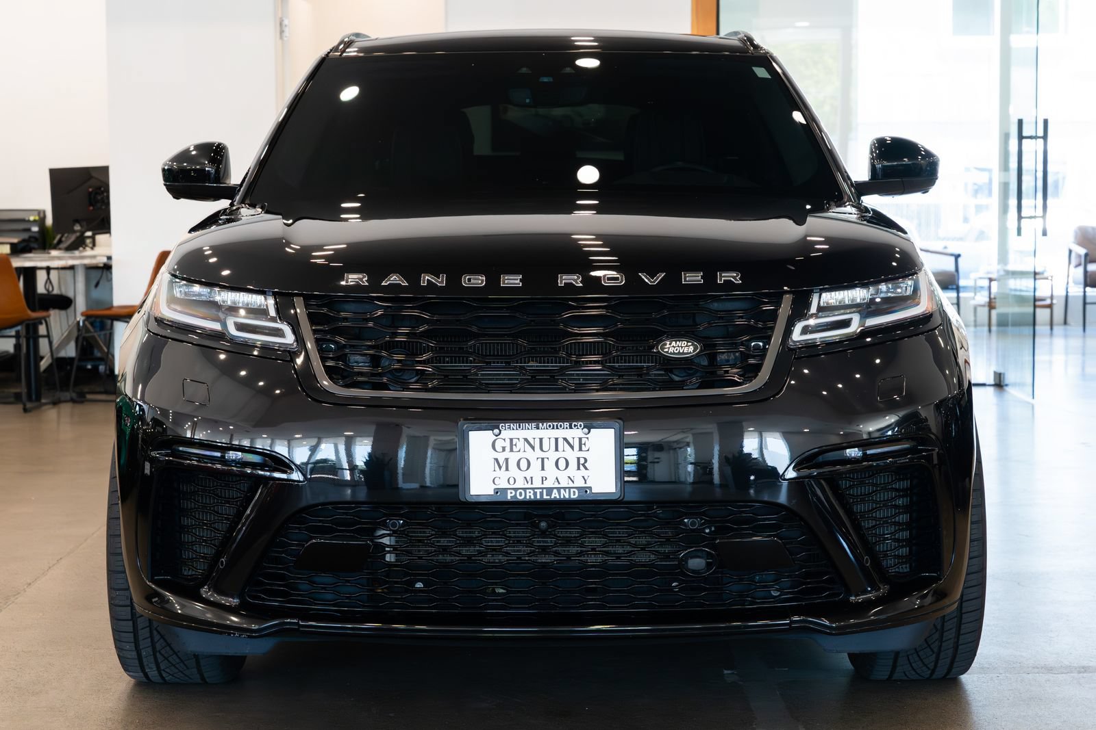 Used 2020 Land Rover Range Rover Velar SV Autobiography Dynamic AWD/4WD image 2