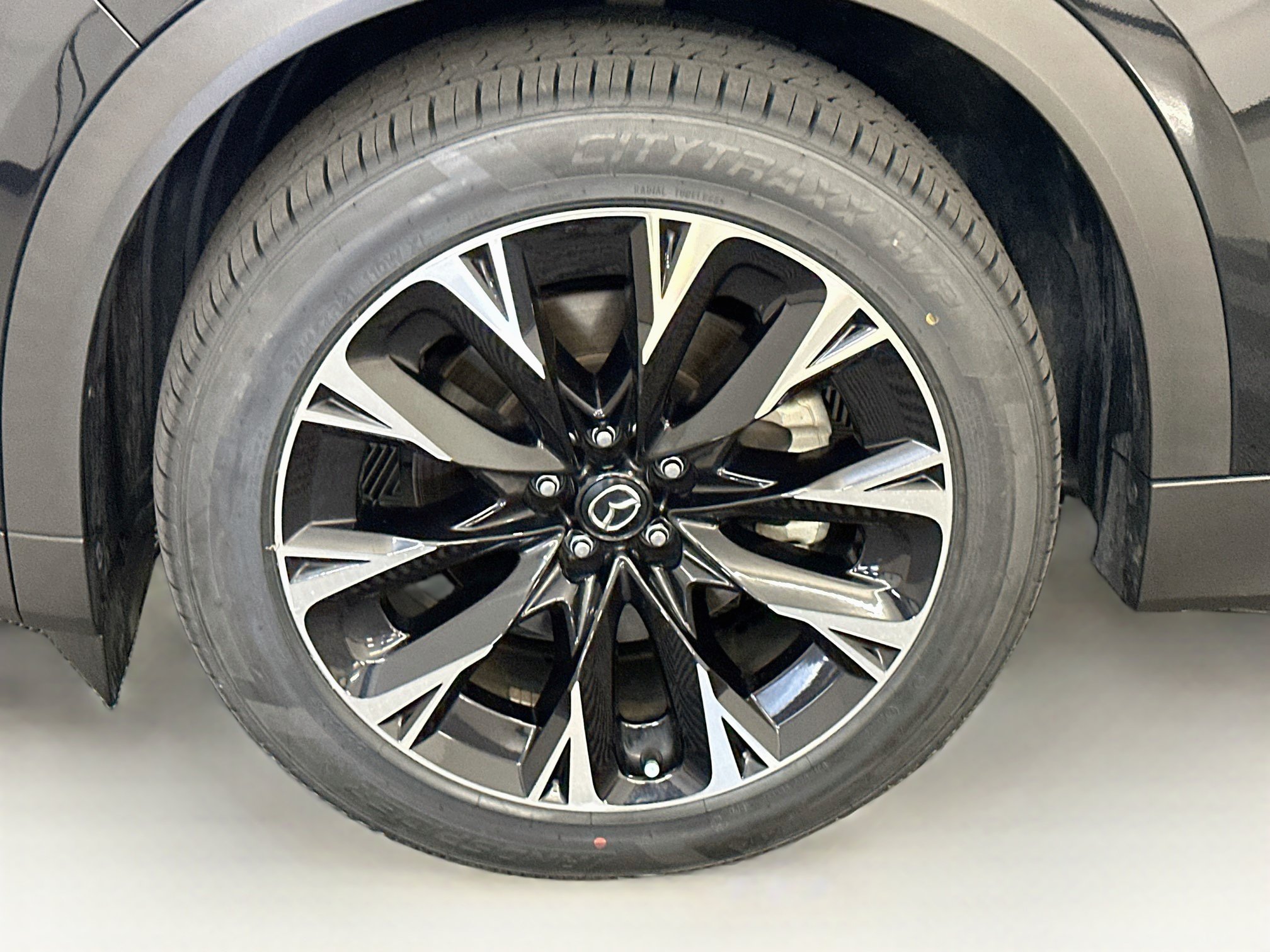 Used 2024 MAZDA CX-90 Plug-In Hybrid w/ Premium Plus AWD/4WD image 37