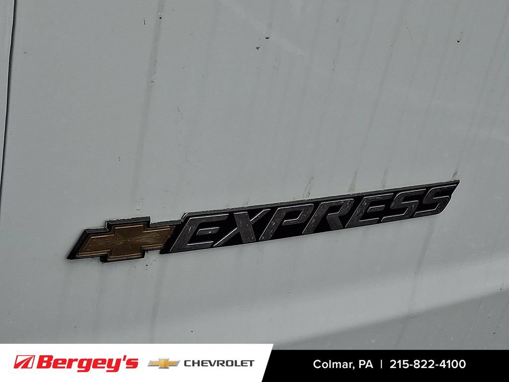 New 2025 Chevrolet Express 2500 w/ Driver Convenience Package RWD image 19