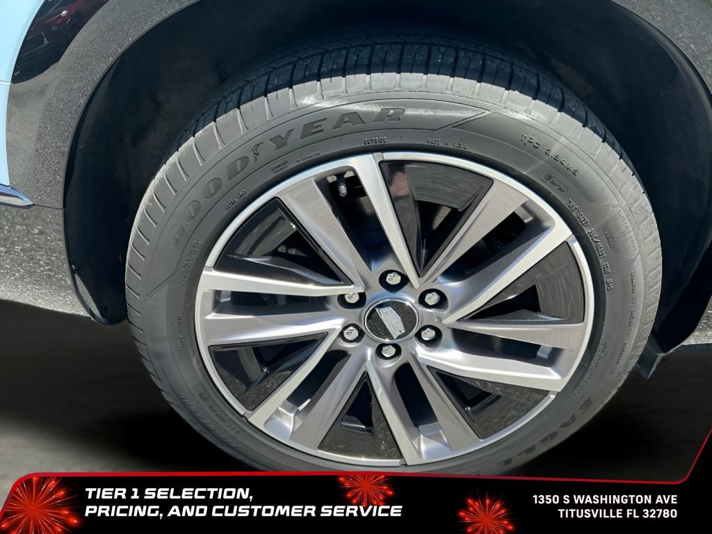 Used 2026 Cadillac Vistiq Sport w/ LPO, Floor Liner Package AWD/4WD image 41