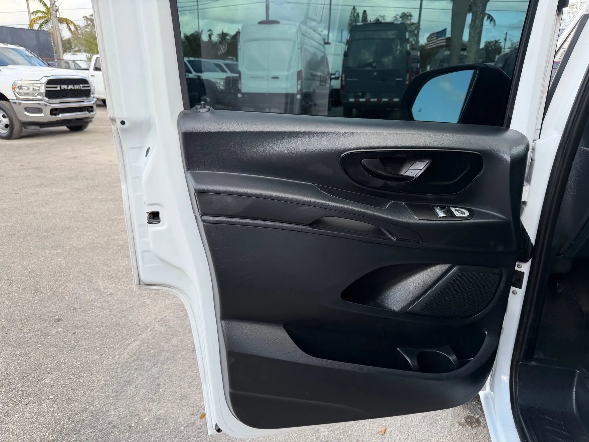 Used 2020 Mercedes-Benz Metris w/ Safety Package image 12