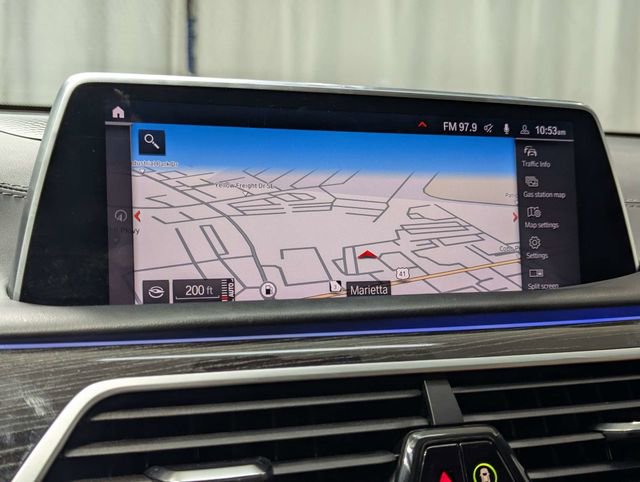 Used 2021 BMW 750i xDrive w/ Luxury Rear Seating Package image 16