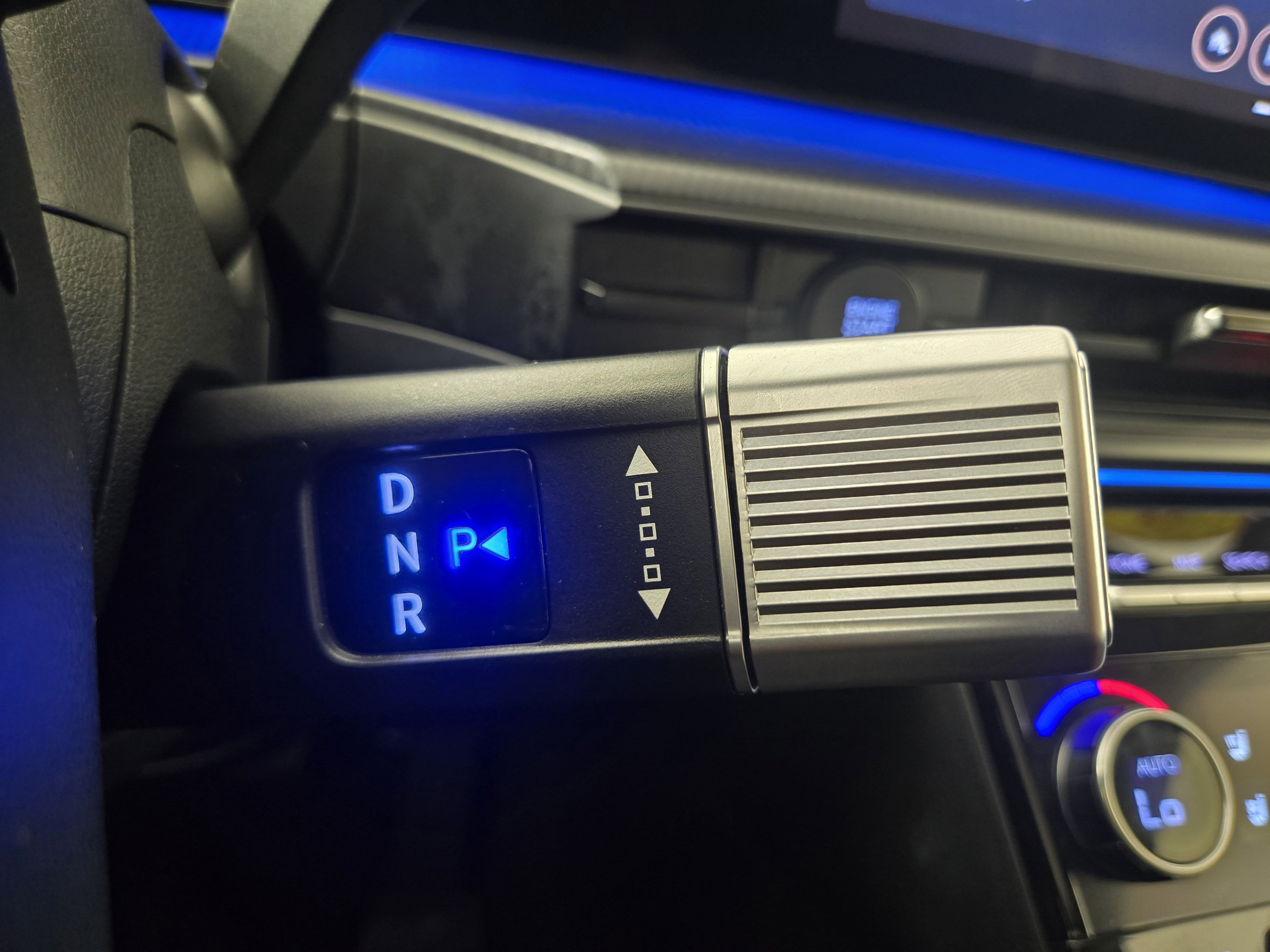 Used 2024 Hyundai Santa Fe Calligraphy image 25