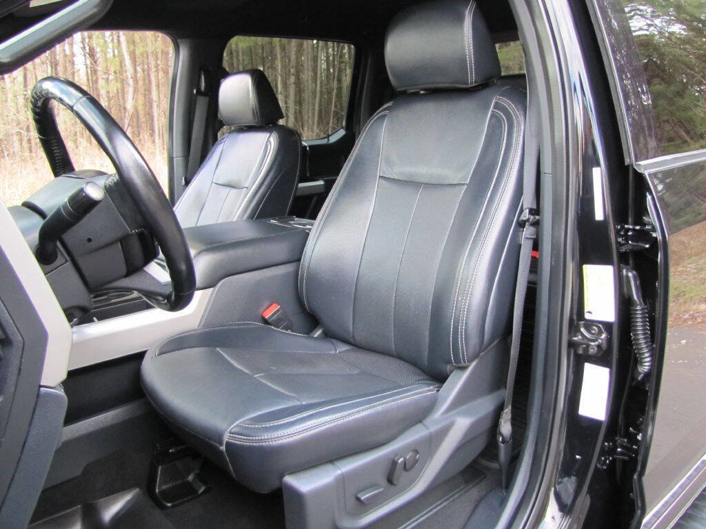 Used 2022 Ford F250 Lariat w/ Lariat Value Package image 17