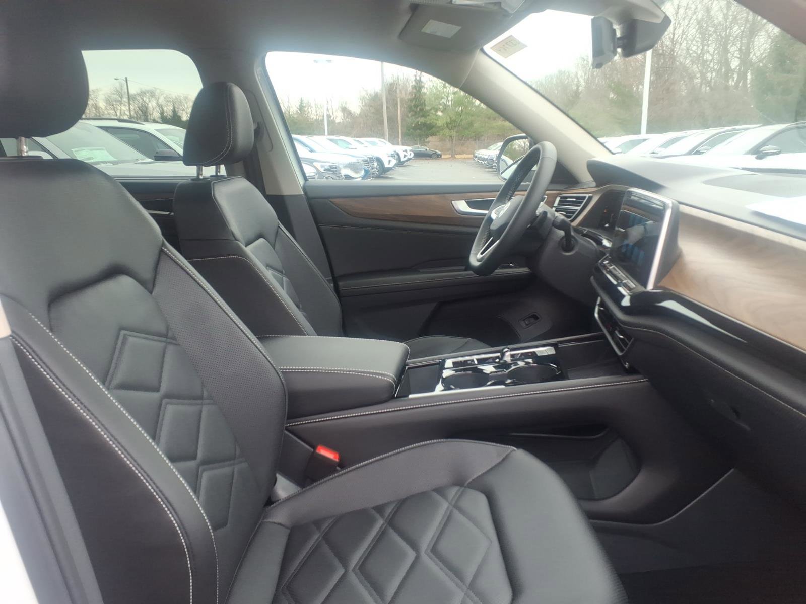 New 2026 Volkswagen Atlas SE image 5