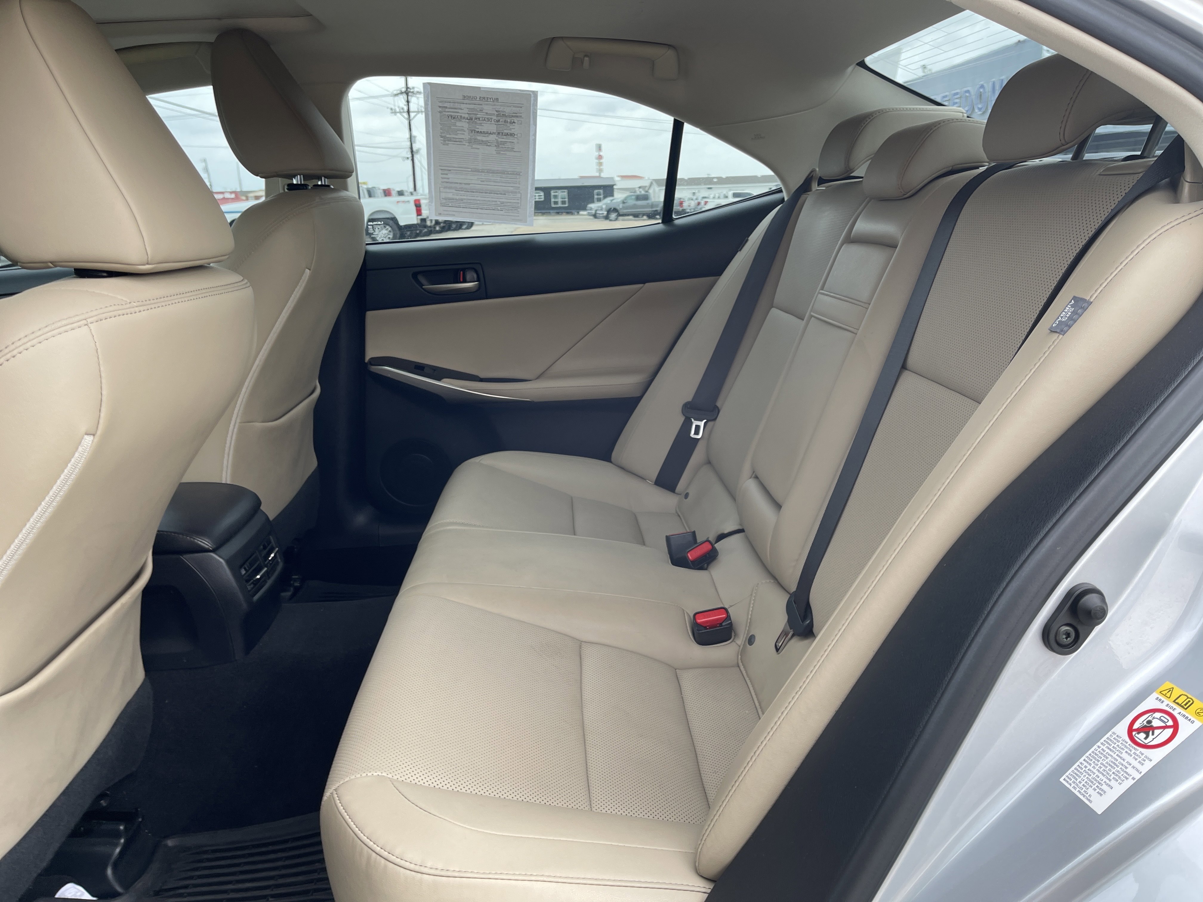 Used 2017 Lexus IS 200t 200t image 37