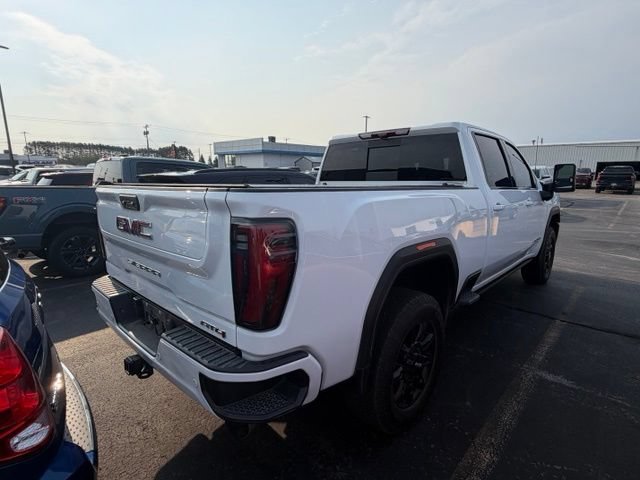 Used 2025 GMC Sierra 3500 AT4 w/ AT4 Premium Plus Package AWD/4WD image 11