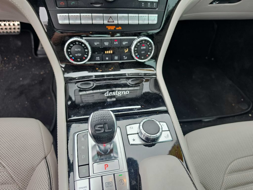 Used 2019 Mercedes-Benz SL 550 w/ Driver Assistance Package image 23