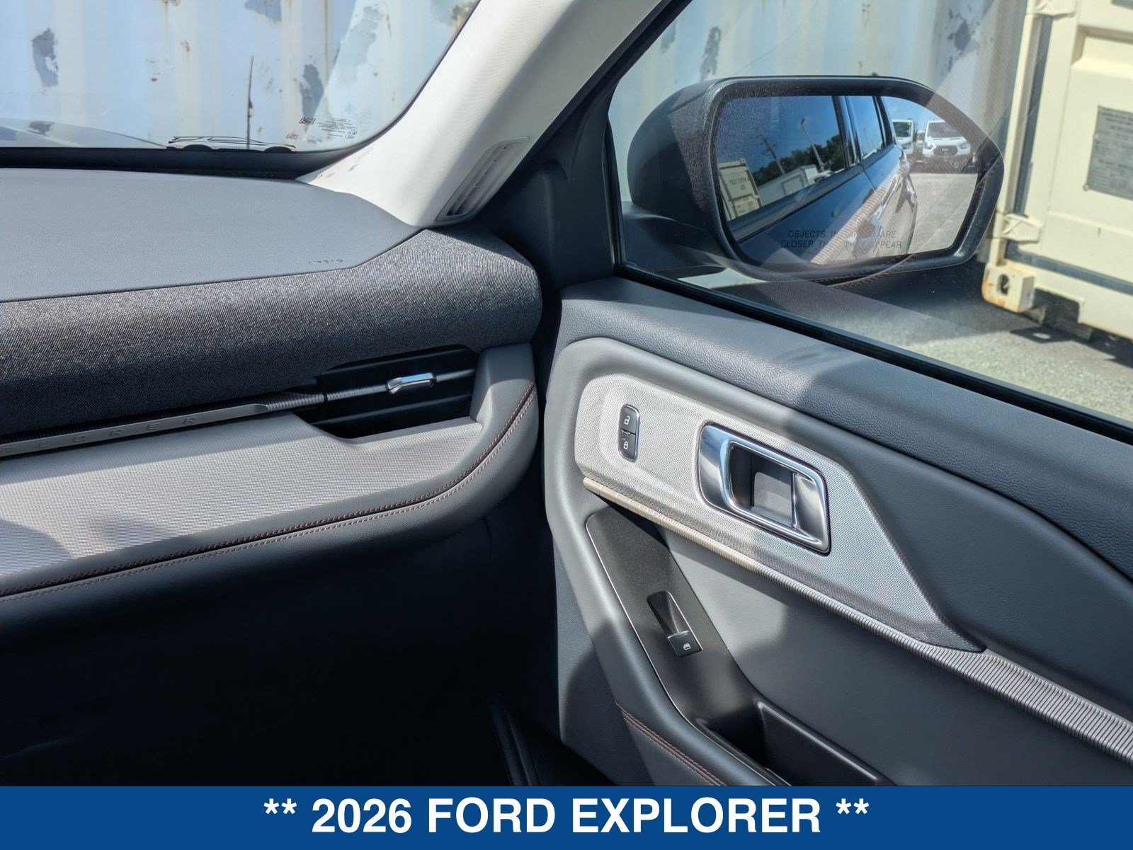 New 2026 Ford Explorer Active RWD image 21