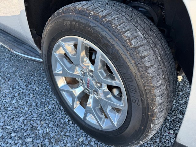 Used 2015 GMC Yukon SLT w/ Open Road Package image 17