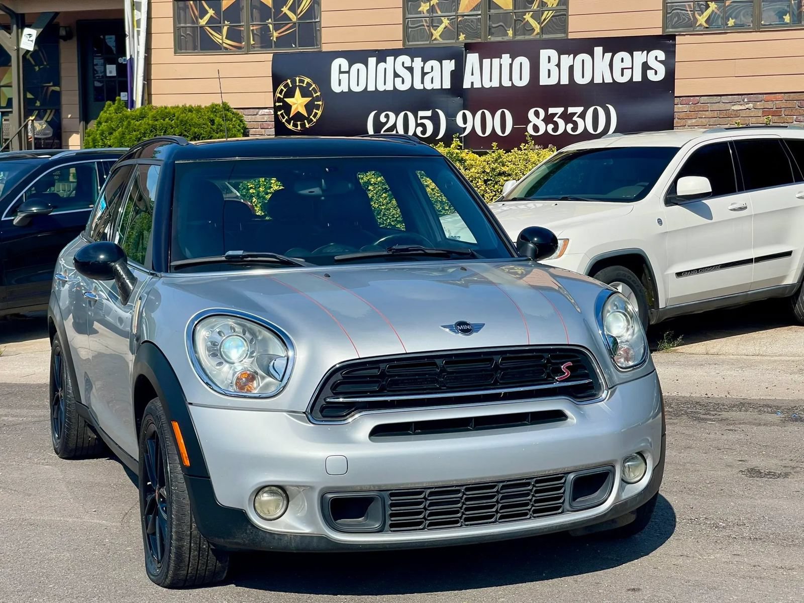 Used 2015 MINI Cooper Countryman S FWD image 1