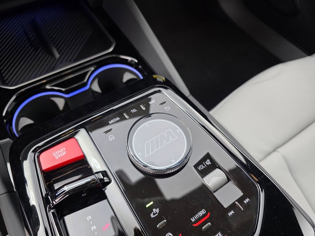 New 2026 BMW M5 Touring image 20