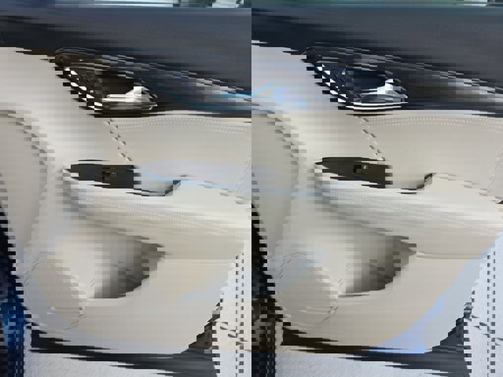 Used 2023 Buick Envision Preferred image 21