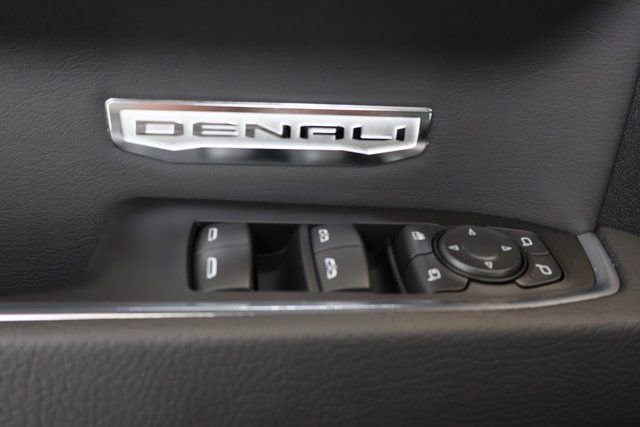 New 2026 GMC Sierra 1500 Denali w/ Denali Reserve Package AWD/4WD image 11