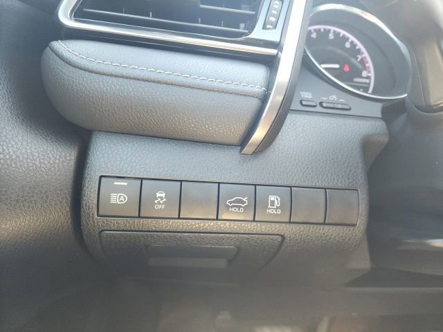 Used 2020 Toyota Camry SE image 15