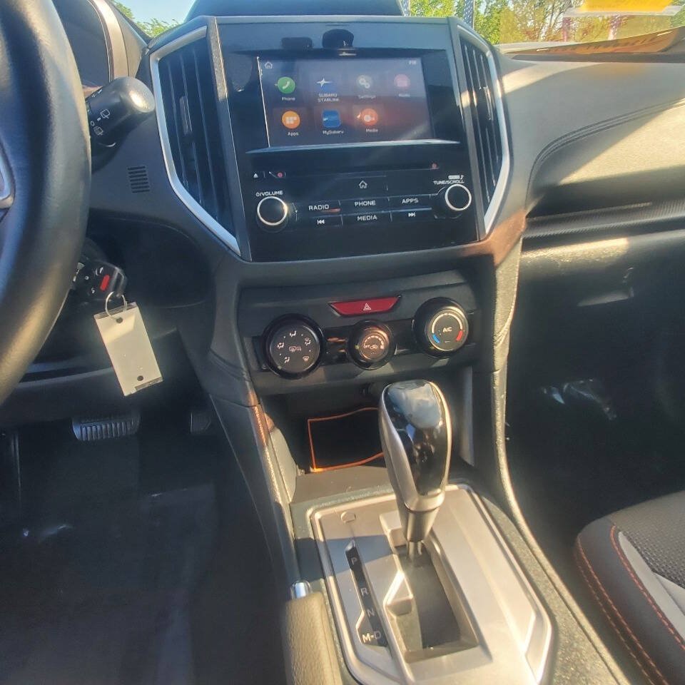 Used 2019 Subaru Crosstrek 2.0i Premium w/ Moonroof Package AWD/4WD image 19