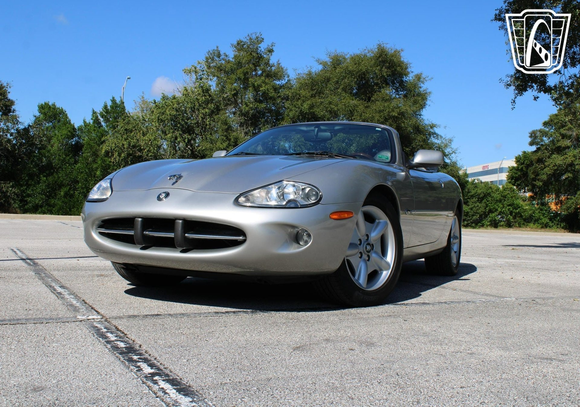 Used 1999 Jaguar XK8 Convertible image 3