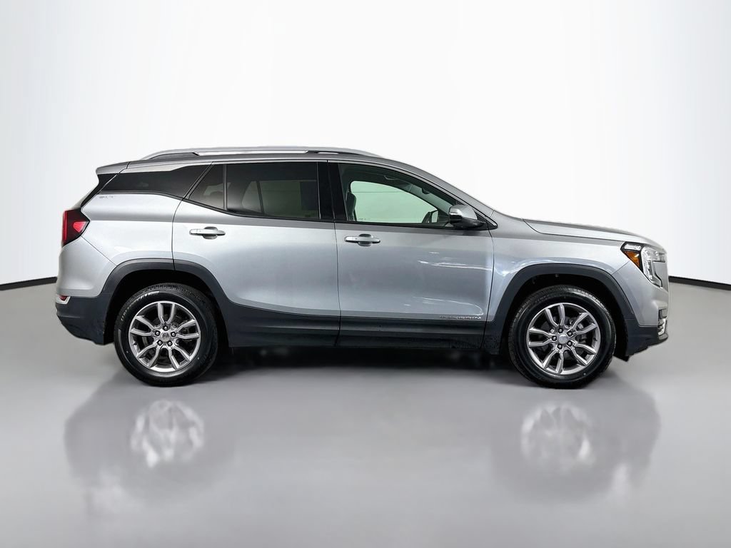 Certified 2024 GMC Terrain SLT AWD/4WD image 8