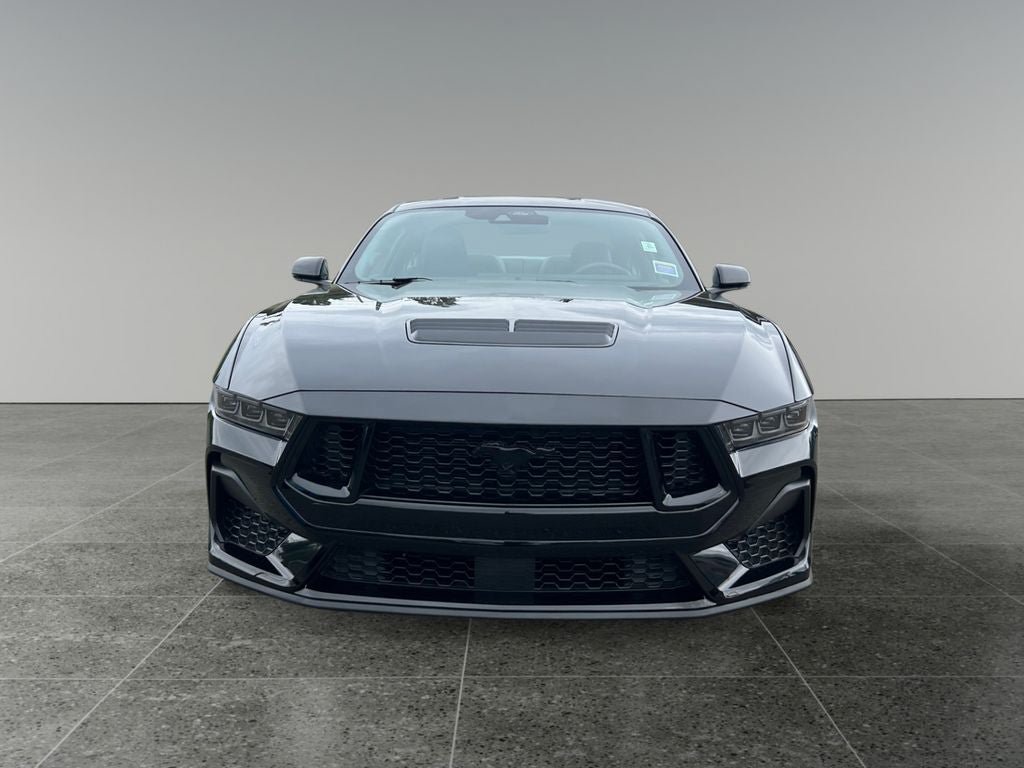 Used 2025 Ford Mustang GT Premium RWD image 2