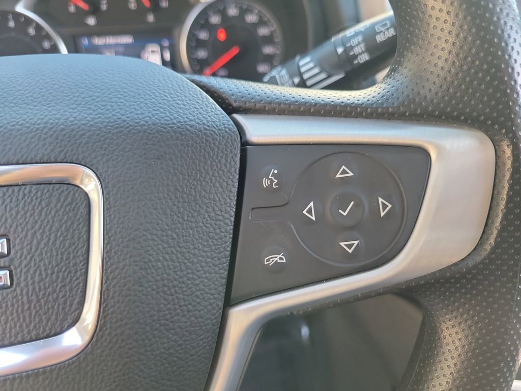 Used 2023 GMC Terrain SLE w/ Elevation Edition image 23
