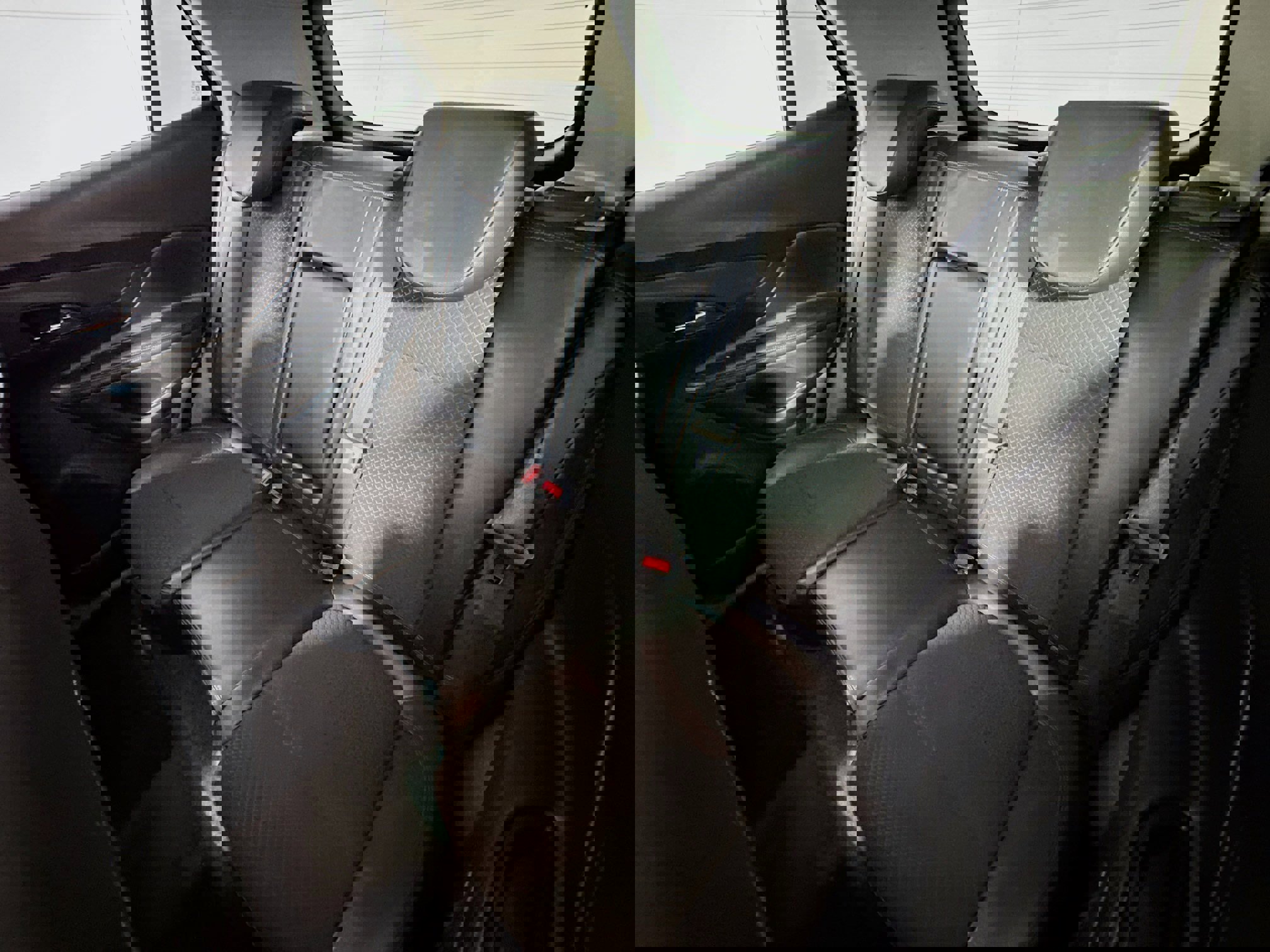 Used 2019 Buick Encore Preferred image 20