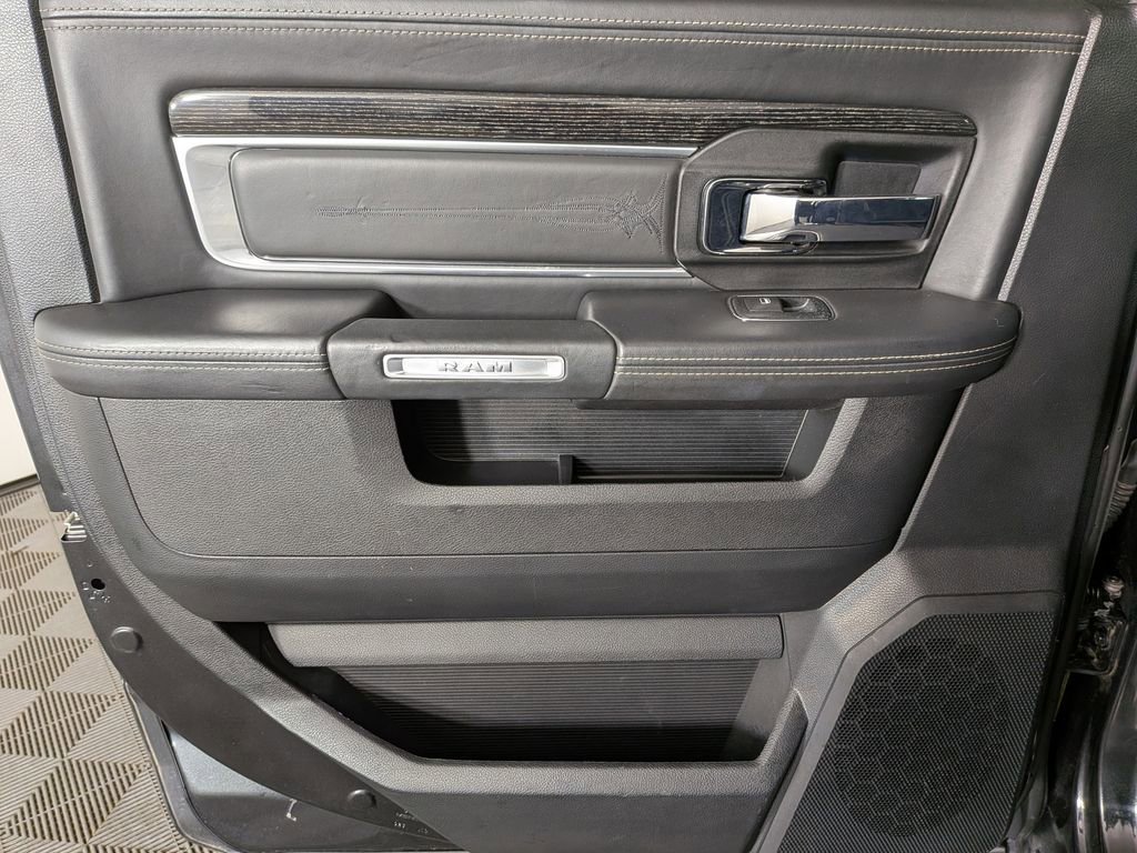 Used 2017 RAM 1500 Limited image 31