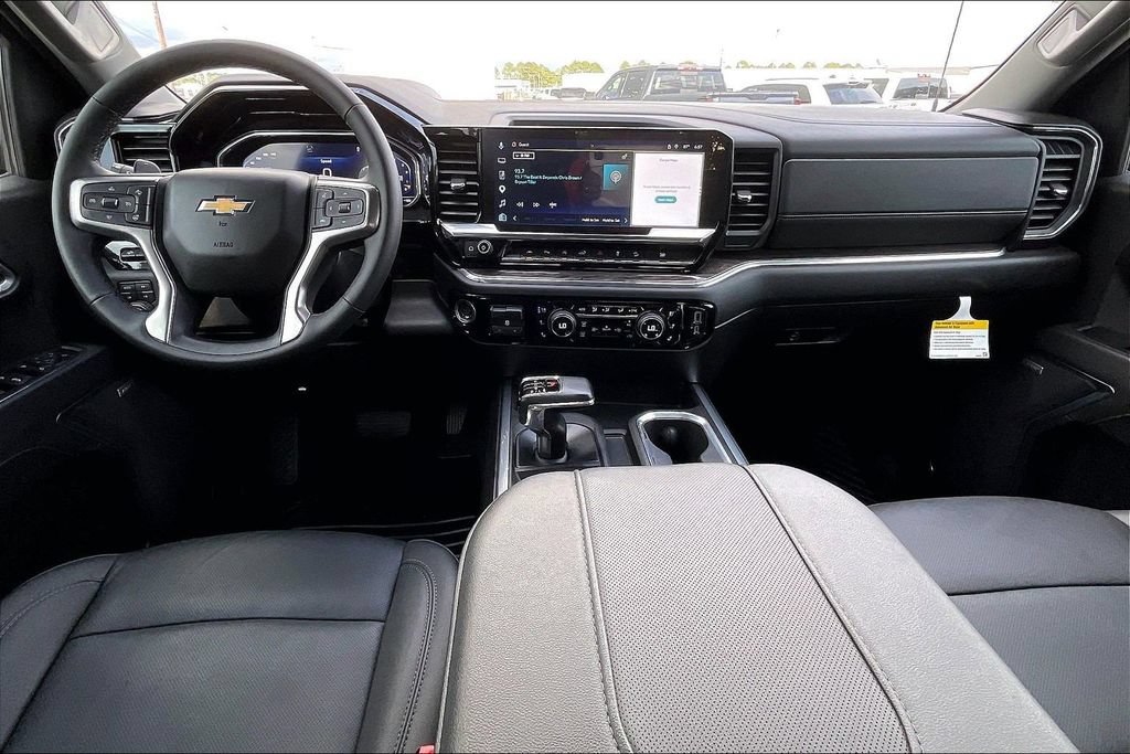Used 2024 Chevrolet Silverado 1500 LTZ w/ LTZ Premium Texas Edition AWD/4WD image 7