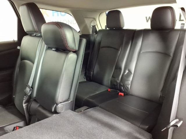 Used 2016 Dodge Journey R/T w/ Driver Convenience Group image 10