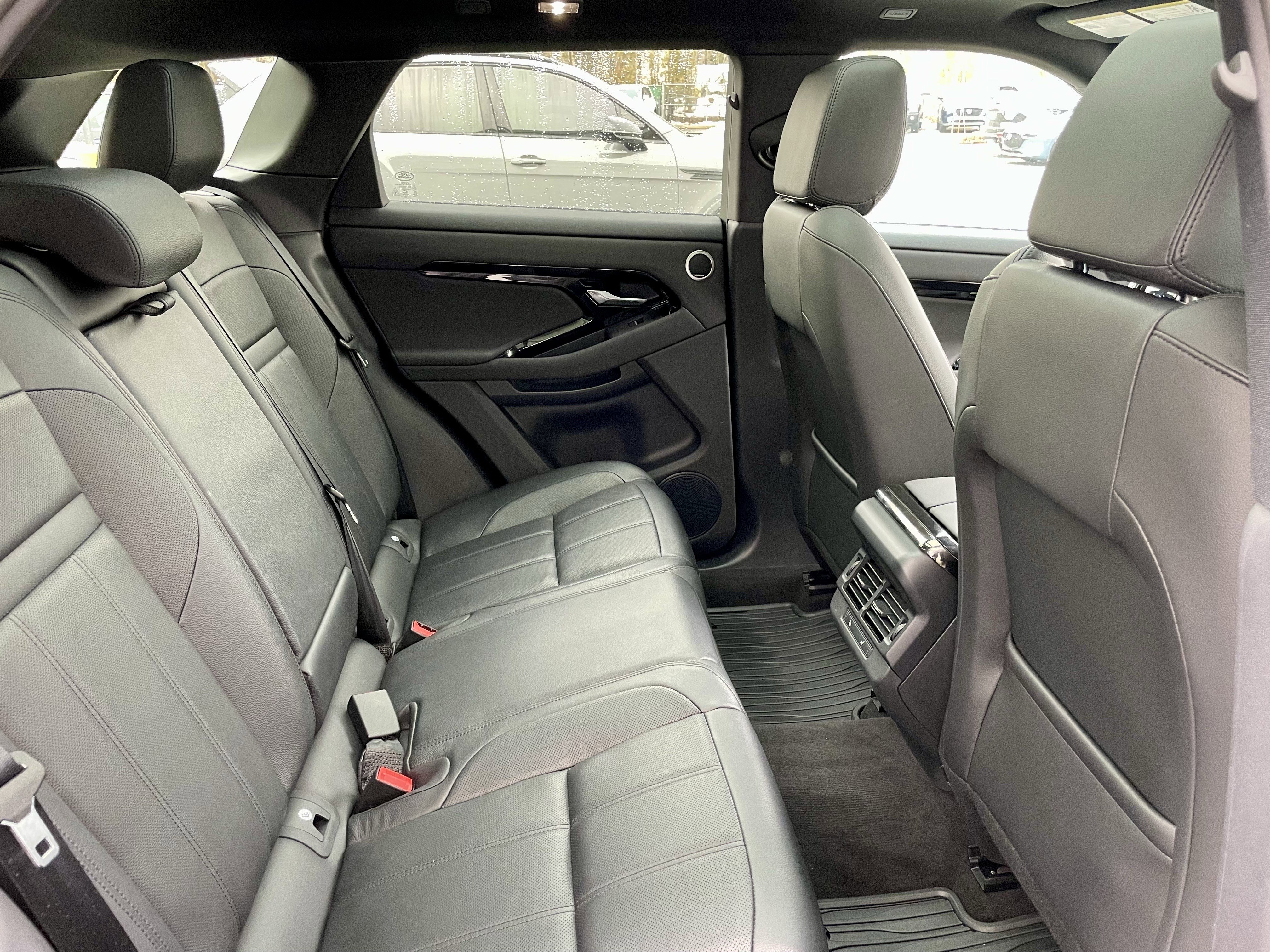 Certified 2024 Land Rover Range Rover Evoque S image 31