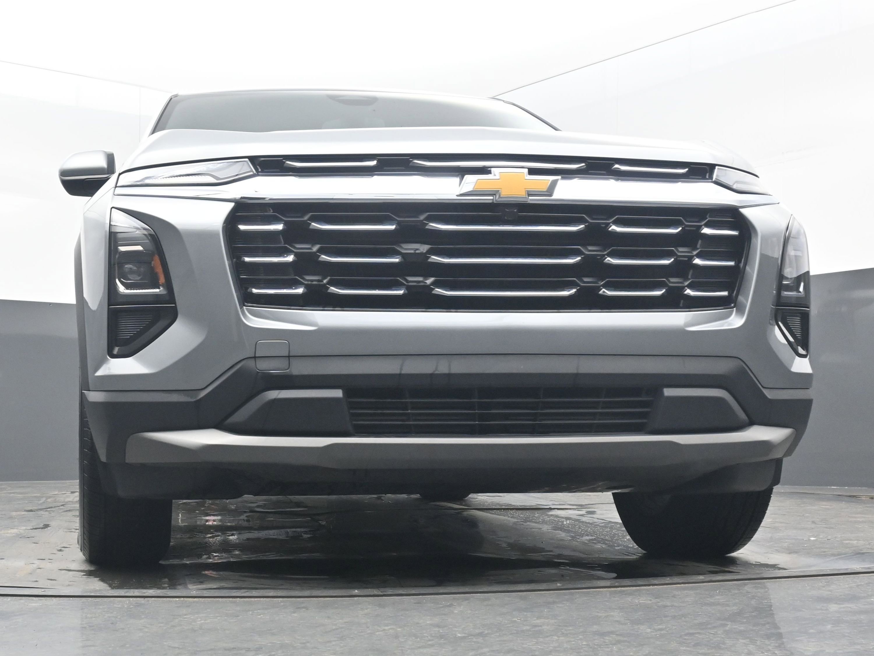 Used 2025 Chevrolet Equinox LT image 23