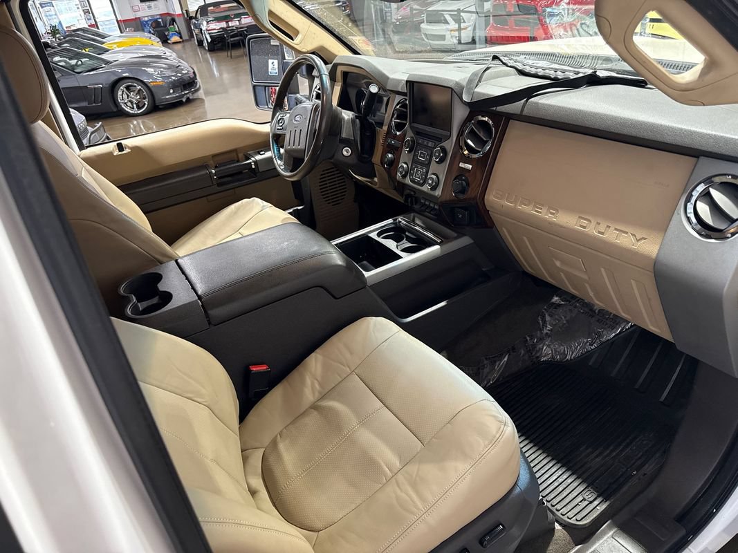 Used 2013 Ford F250 Lariat w/ Chrome Pkg AWD/4WD image 98